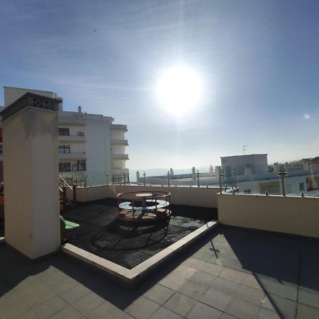 Armacao De Pera Ocean Terrace With Pool By Homing Leilighet Eksteriør bilde
