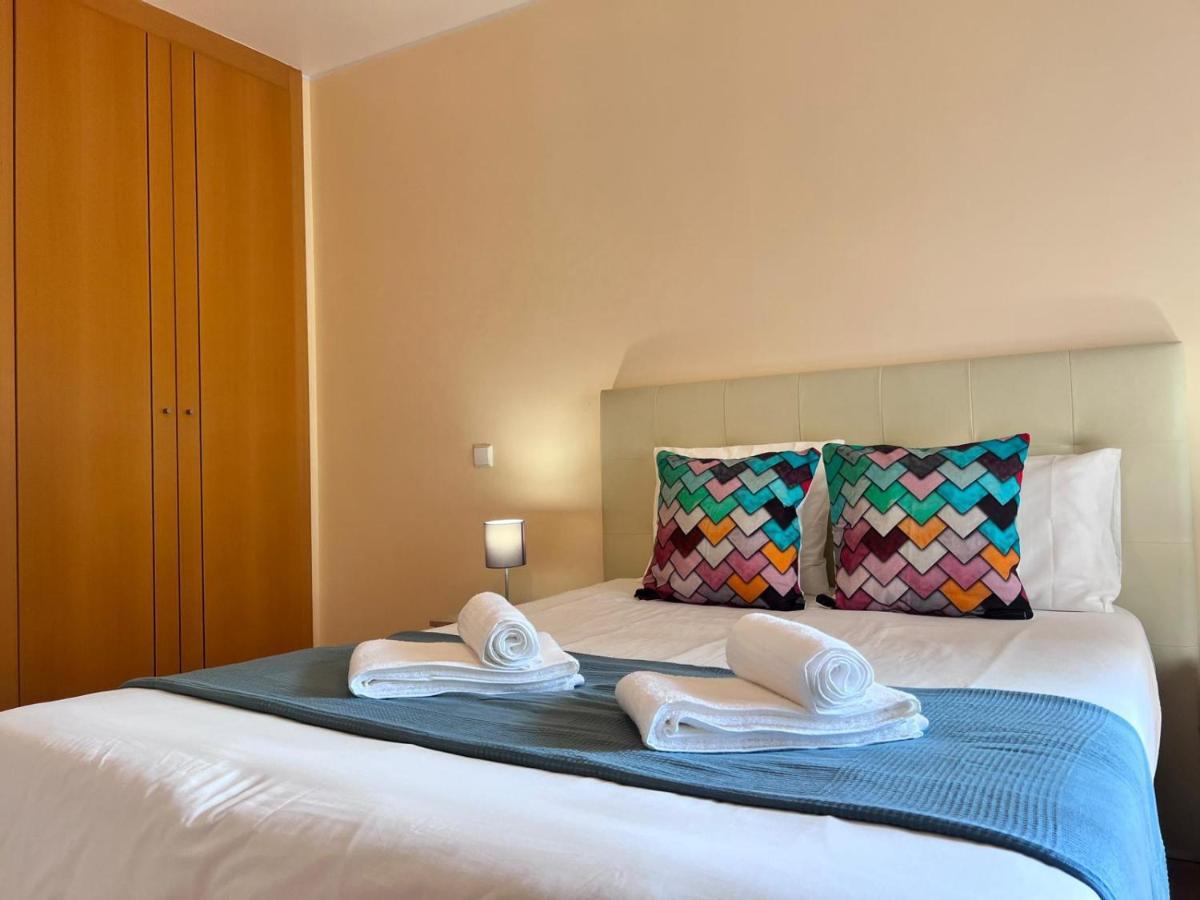 Armacao De Pera Ocean Terrace With Pool By Homing Leilighet Eksteriør bilde