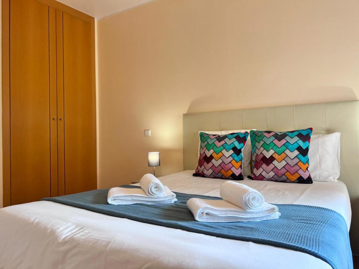 Armacao De Pera Ocean Terrace With Pool By Homing Leilighet Eksteriør bilde