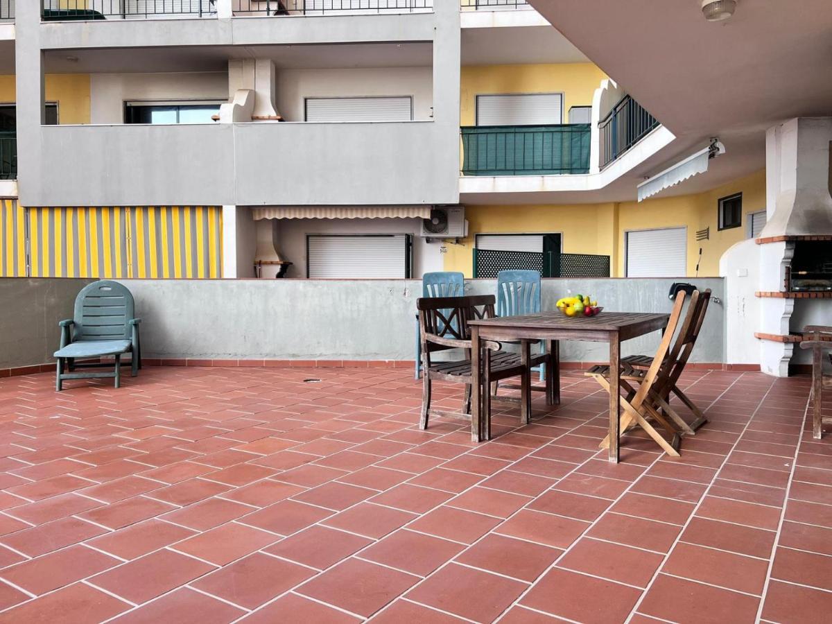 Armacao De Pera Ocean Terrace With Pool By Homing Leilighet Eksteriør bilde