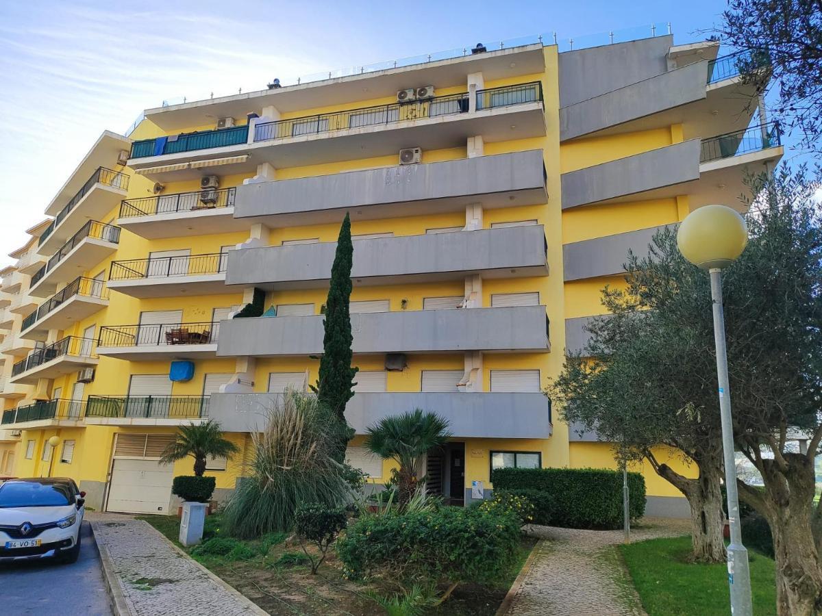 Armacao De Pera Ocean Terrace With Pool By Homing Leilighet Eksteriør bilde