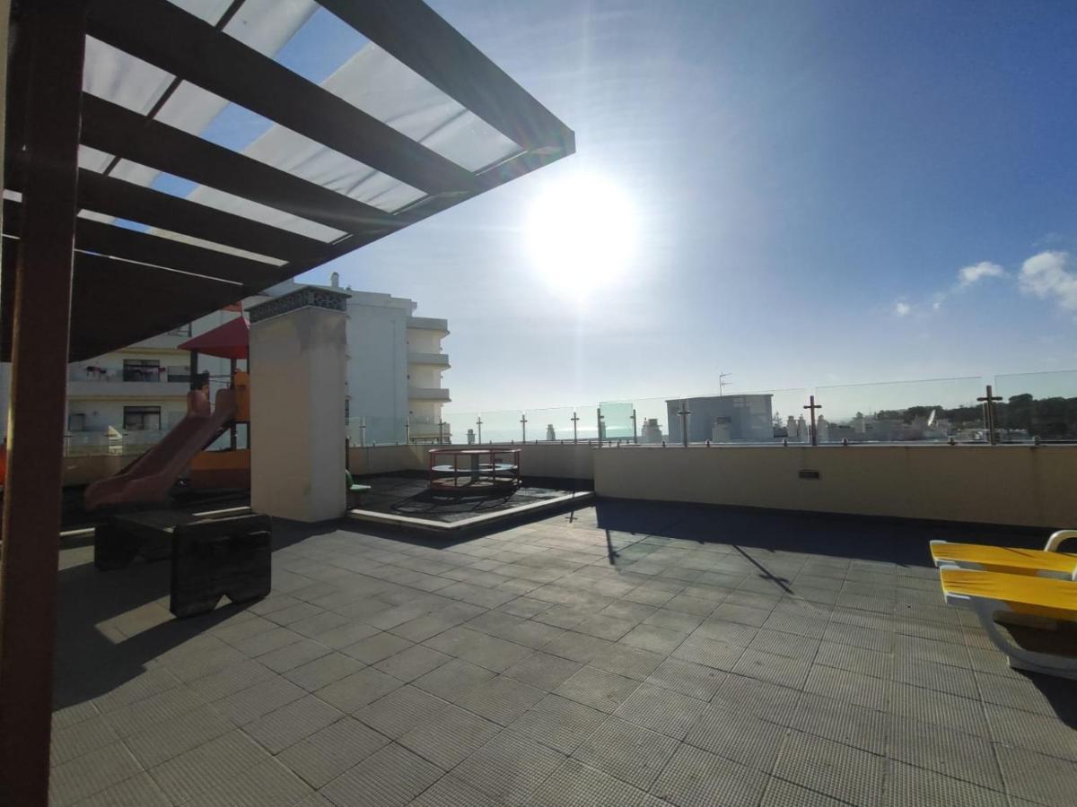 Armacao De Pera Ocean Terrace With Pool By Homing Leilighet Eksteriør bilde